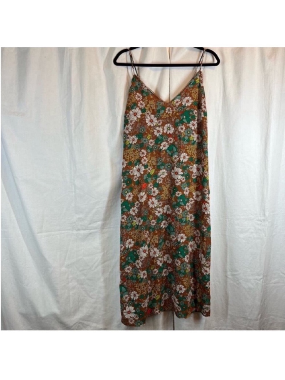 Stitch & pine 70's Retro Floral Slip Midi Dress lightweight